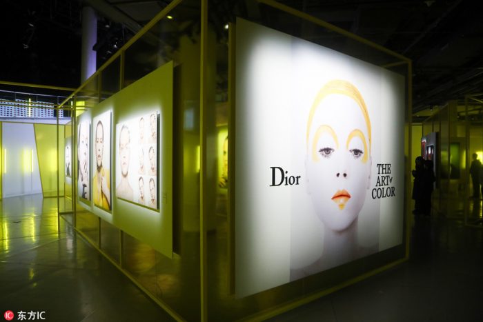 ‘Dior, The Art of Color’ en MoCA