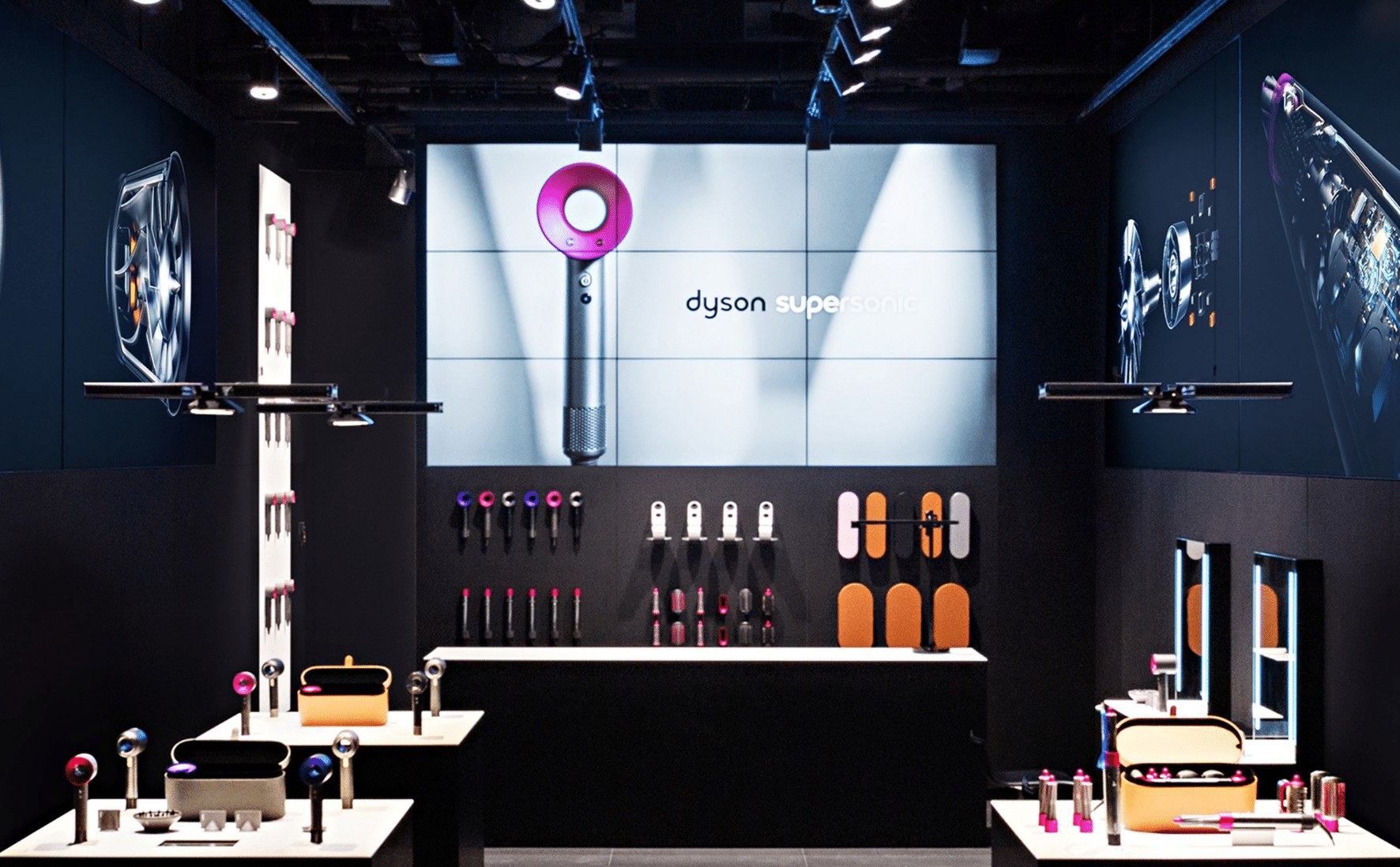 Dyson Beauty LabLuxury Retail
