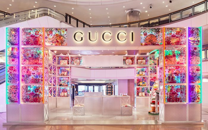 Gucci Pin, Pop-Up Concept