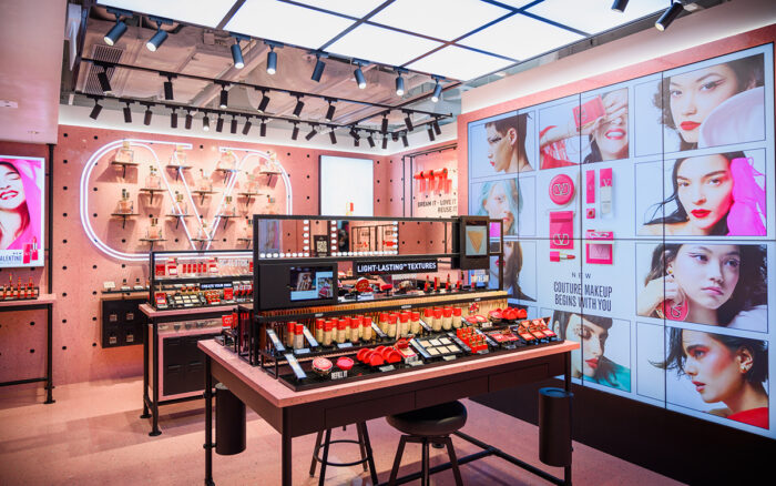 Valentino Beauty boutique abre en Hong Kong