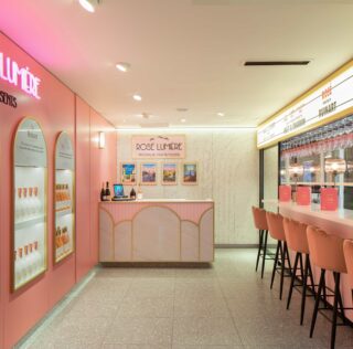 ROSÉ LUMIÈRE EN SELFRIDGES