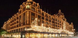 The Fabulous World of Dior lleva la magia de la Navidad a Harrods