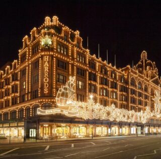 The Fabulous World of Dior lleva la magia de la Navidad a Harrods