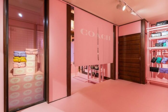 Coach Pop-Up Experience «The Unknown Space»
