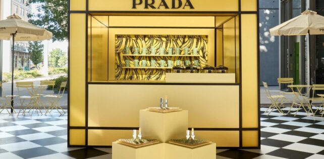 Prada pinta Nueva York de amarillo con un exclusivo pop-up